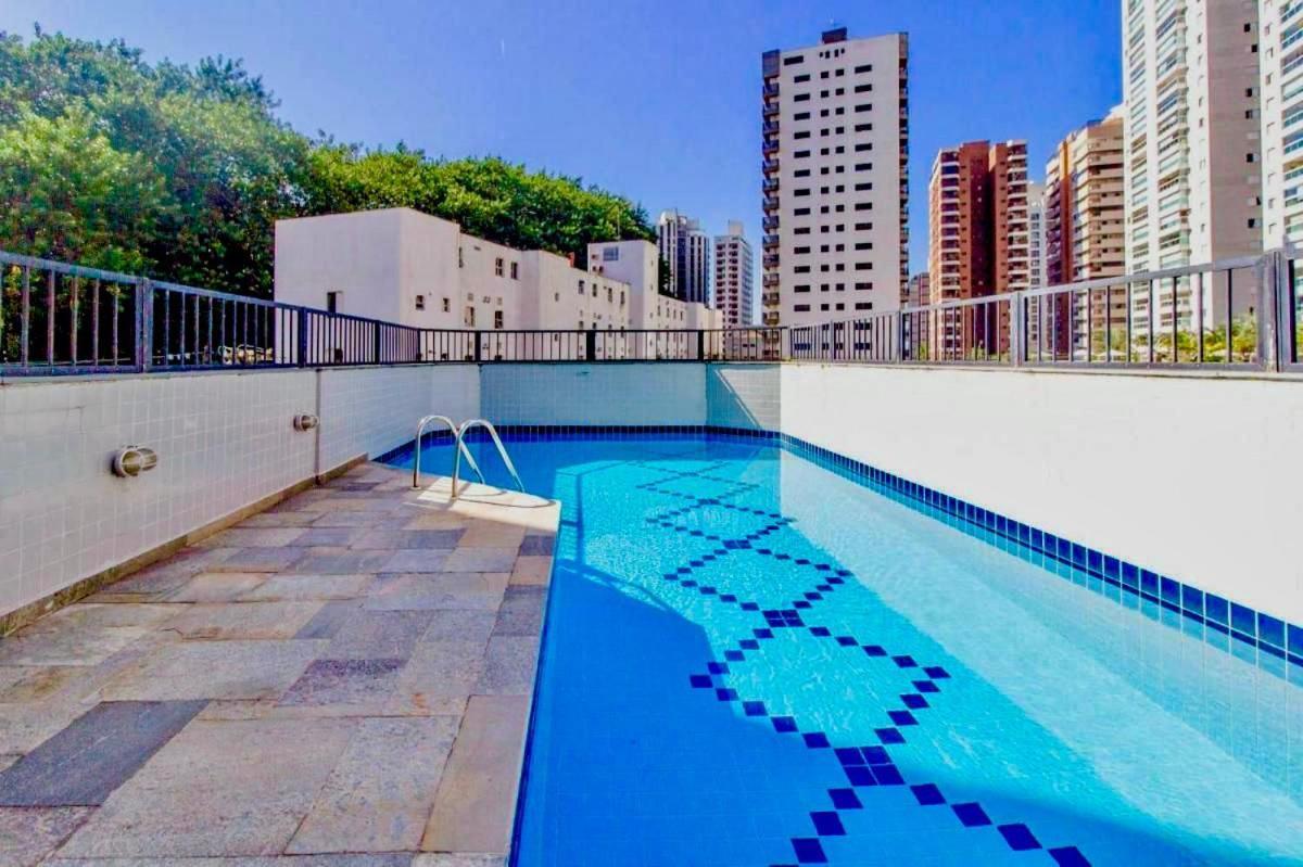 Apto Com Piscina 2 Quadras Da Praia 瓜鲁雅 外观 照片