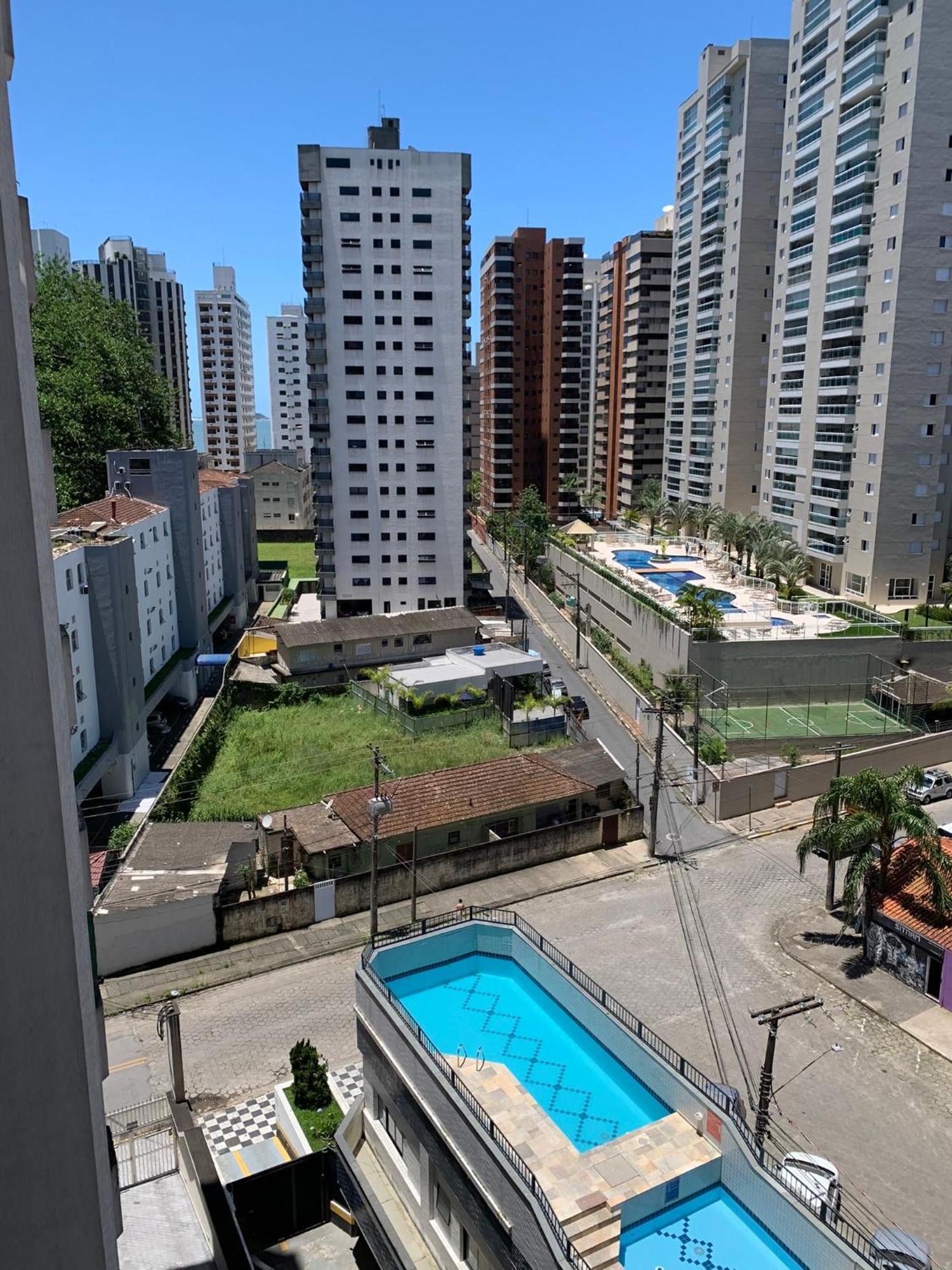 Apto Com Piscina 2 Quadras Da Praia 瓜鲁雅 外观 照片